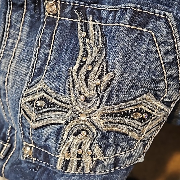 Miss Me Bootcut Jeans - Picture 11 of 14